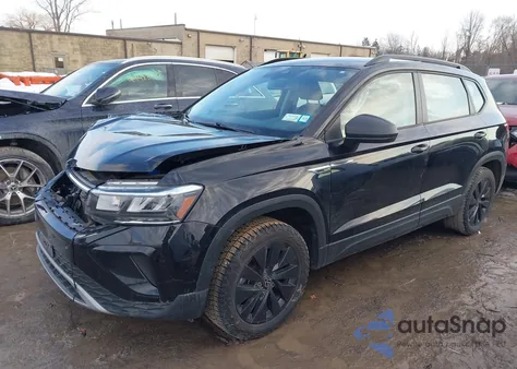 2022 Volkswagen Taos 1.5T S z USA, uszkodzony, nr VIN 3VVMX7B24NM055898